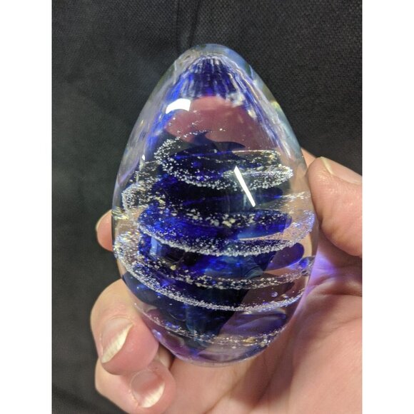 Dynasty Gallery Hand Blown Bubbles Blue 3 Inch Spiral Egg Shape Paperweight - Picture 6 of 6